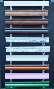 картинка Вітрина на Алюмінієві Карнизи от магазина Карнизы